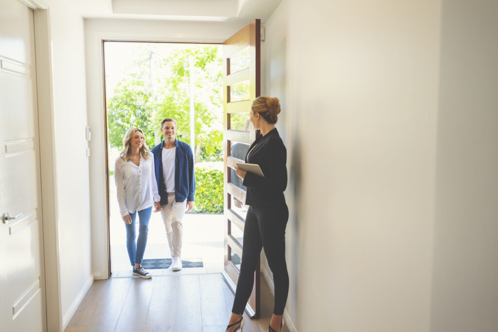 Read this before hiring a Brisbane buyers agent